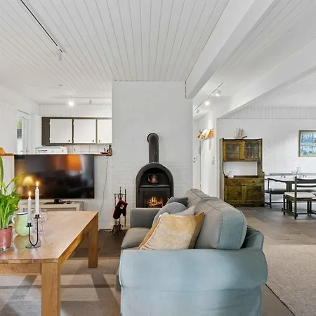 Cozy On Natural Plot Dom wakacyjny *