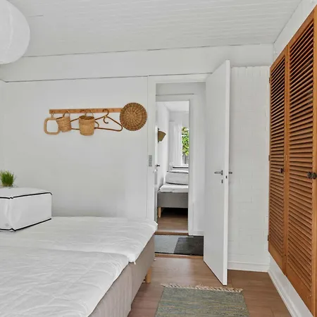 Cozy On Natural Plot Vakantiehuis Højby