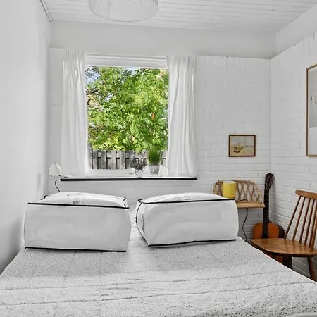 Cozy On Natural Plot *