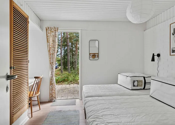 Cozy On Natural Plot Casa de Férias Højby