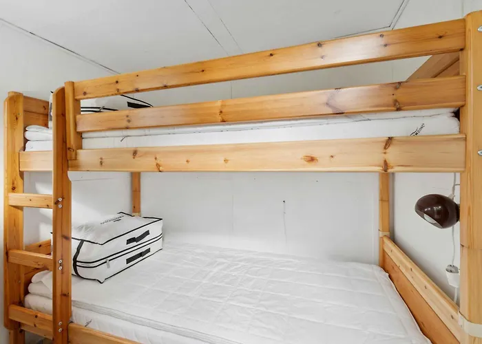 Cozy On Natural Plot