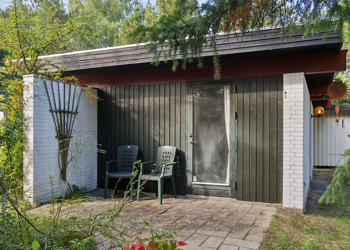 Cozy On Natural Plot *